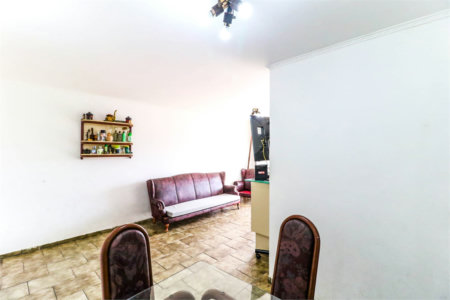 Apartamento à venda com 3 quartos, sendo 1 suíte, em Santo Amaro, São Paulo, SP