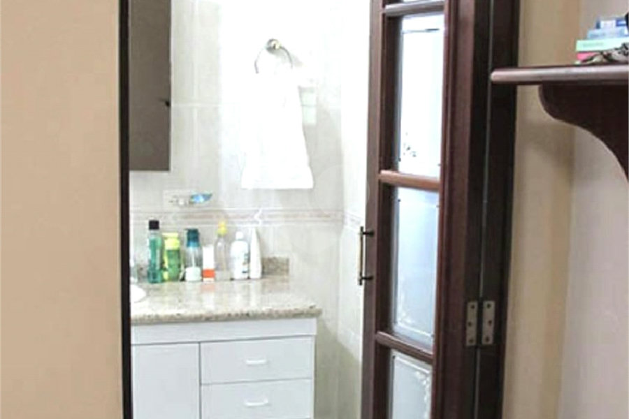 Sobrado à venda com 3 quartos, sendo 1 suíte, em Tremembé, São Paulo, SP