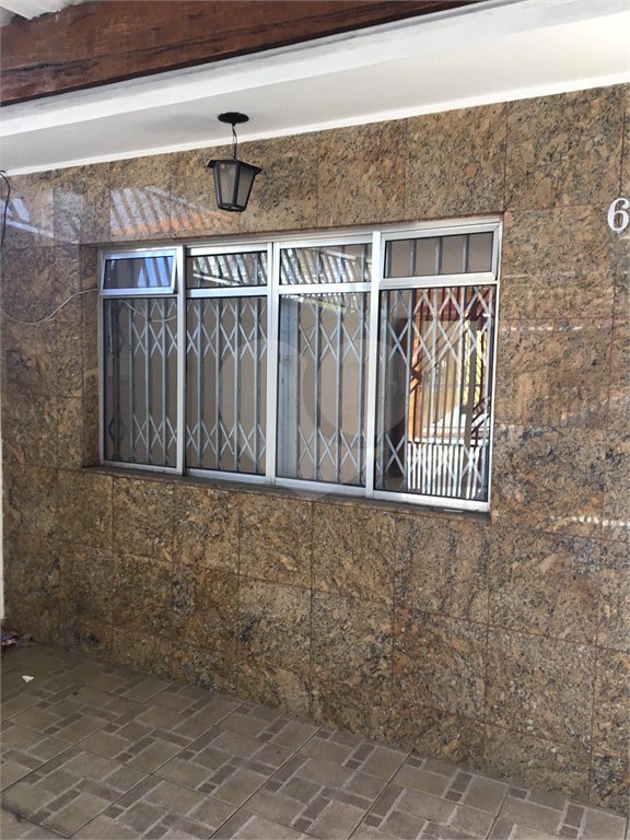 Sobrado à venda com 4 quartos, sendo 1 suíte, em Tremembé, São Paulo, SP