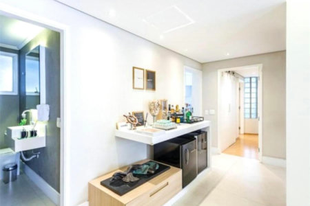 Apartamento à venda com 2 quartos, sendo 1 suíte,  em Jardim Paulista, São Paulo, SP