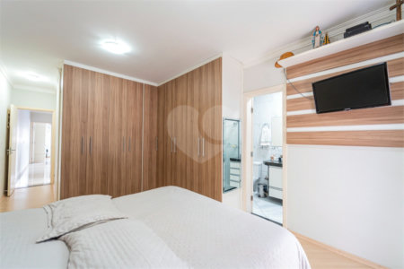 Sobrado à venda com 3 quartos, sendo 1 suíte, em Campo Grande, São Paulo, SP