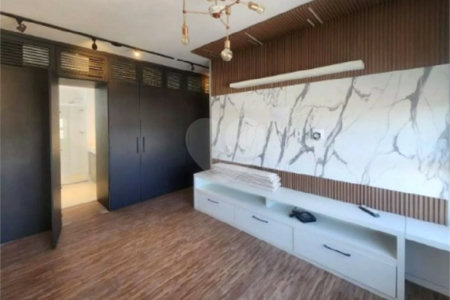 Apartamento à venda com 3 suítes em Indianópolis, São Paulo, SP