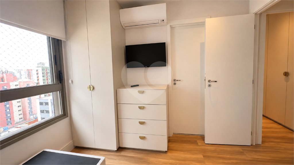 Apartamento à venda com 3 suítes em Indianópolis, São Paulo, SP