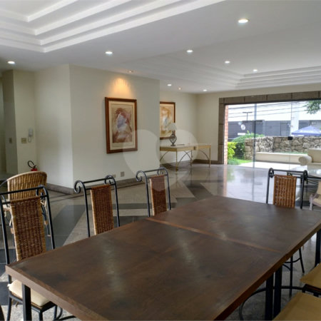 Apartamento para alugar com 3 suítes em Campo Belo, São Paulo, SP