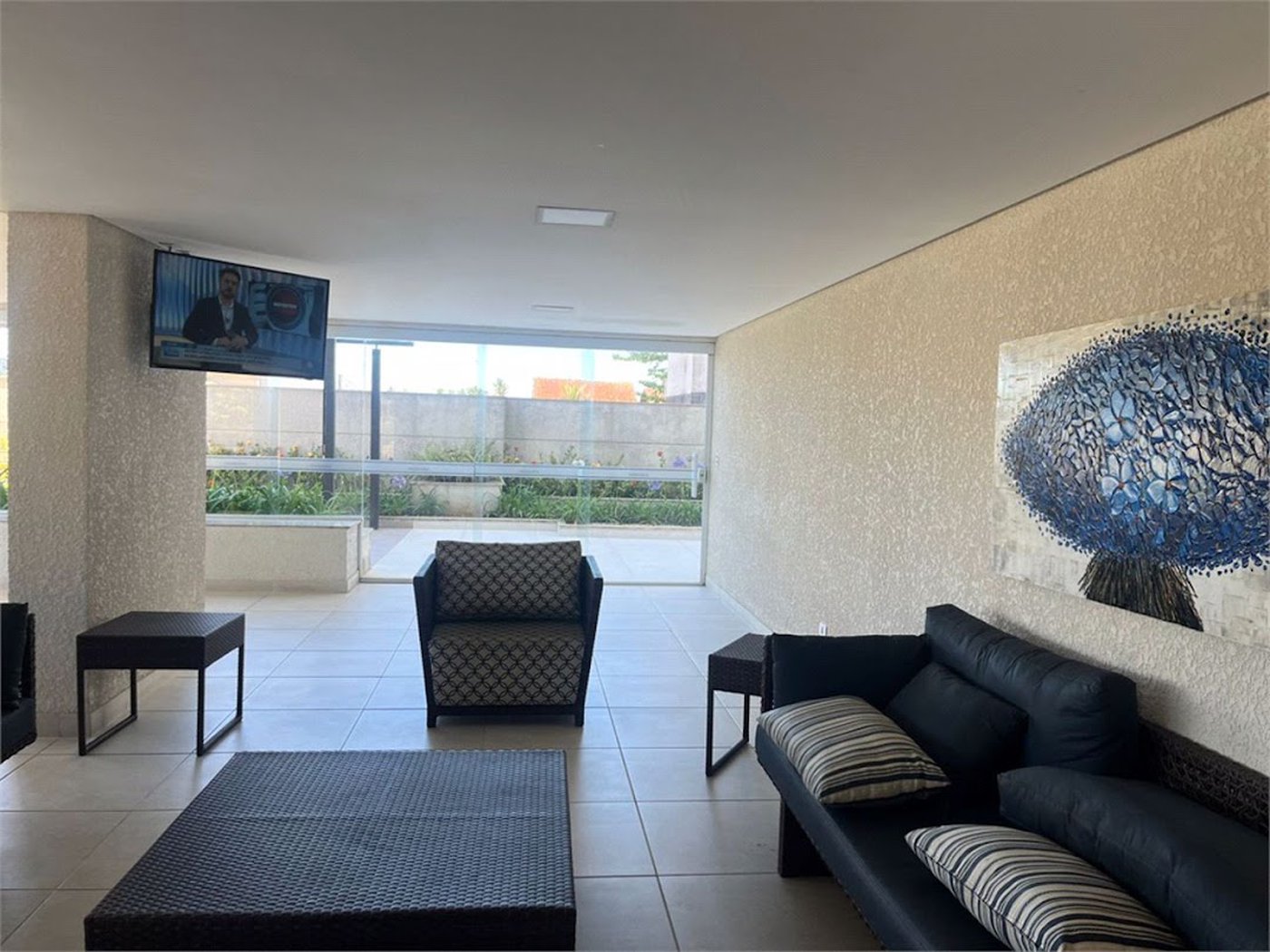Apartamento Residencial à venda, Jardim Virginia, Guarujá - AP0995.