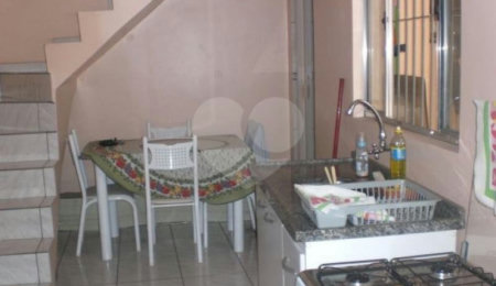 Sobrado à venda com 3 quartos, sendo 1 suíte,  em Jardim Peri, São Paulo, SP