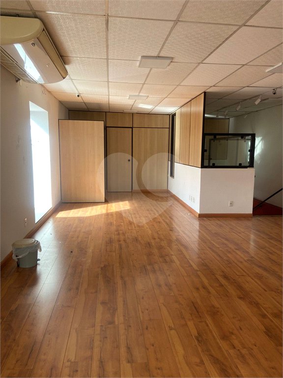 Salão para alugar no Centro, Araraquara, SP