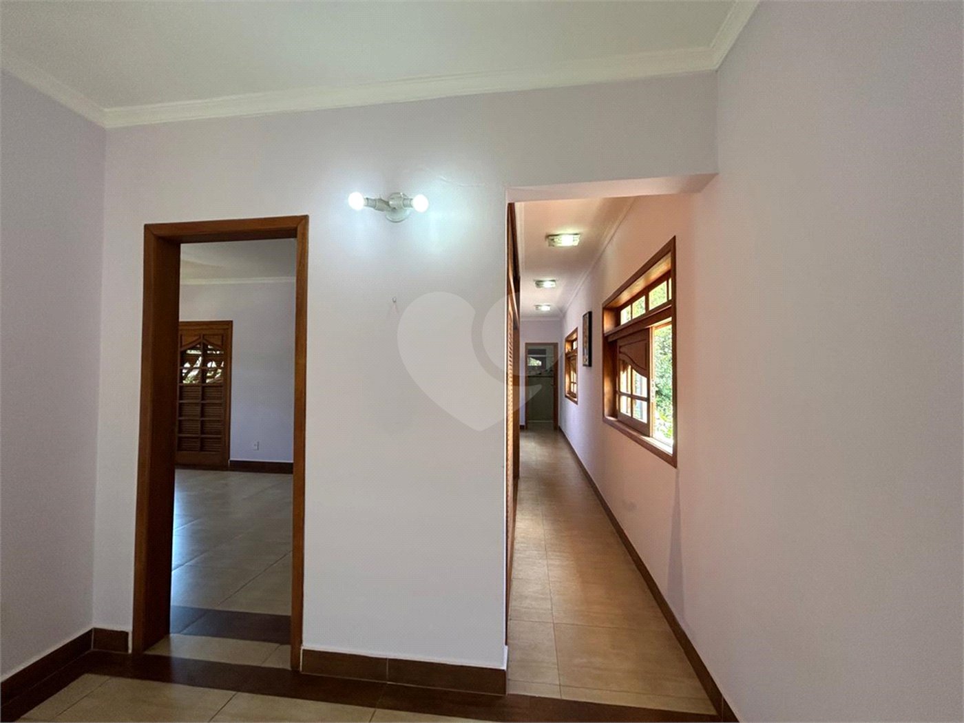 Casa à venda com 3 quartos, sendo 1 suíte, em Shamballa Village, Itu, SP