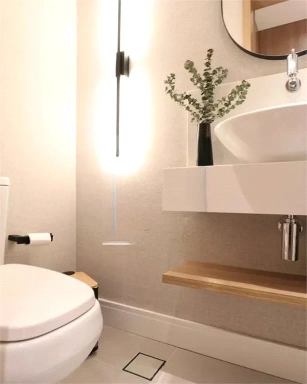 Apartamento à venda com 4 quartos, sendo 2 suítes, em Vila Anastácio, São Paulo, SP