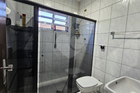 Casa à venda com 2 quartos, sendo 1 suíte, em Jaguaribe, Osasco, SP