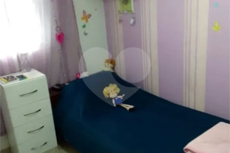 Sobrado à venda com 3 quartos, sendo 1 suíte, em Jaguaré, São Paulo, SP