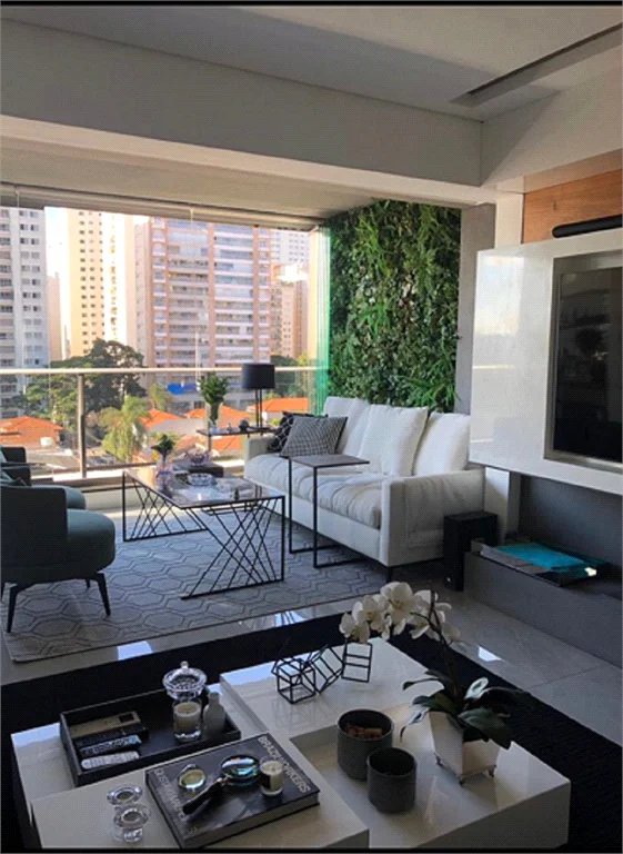 Apartamento à venda com 2 suítes em Cidade Monções, São Paulo, SP