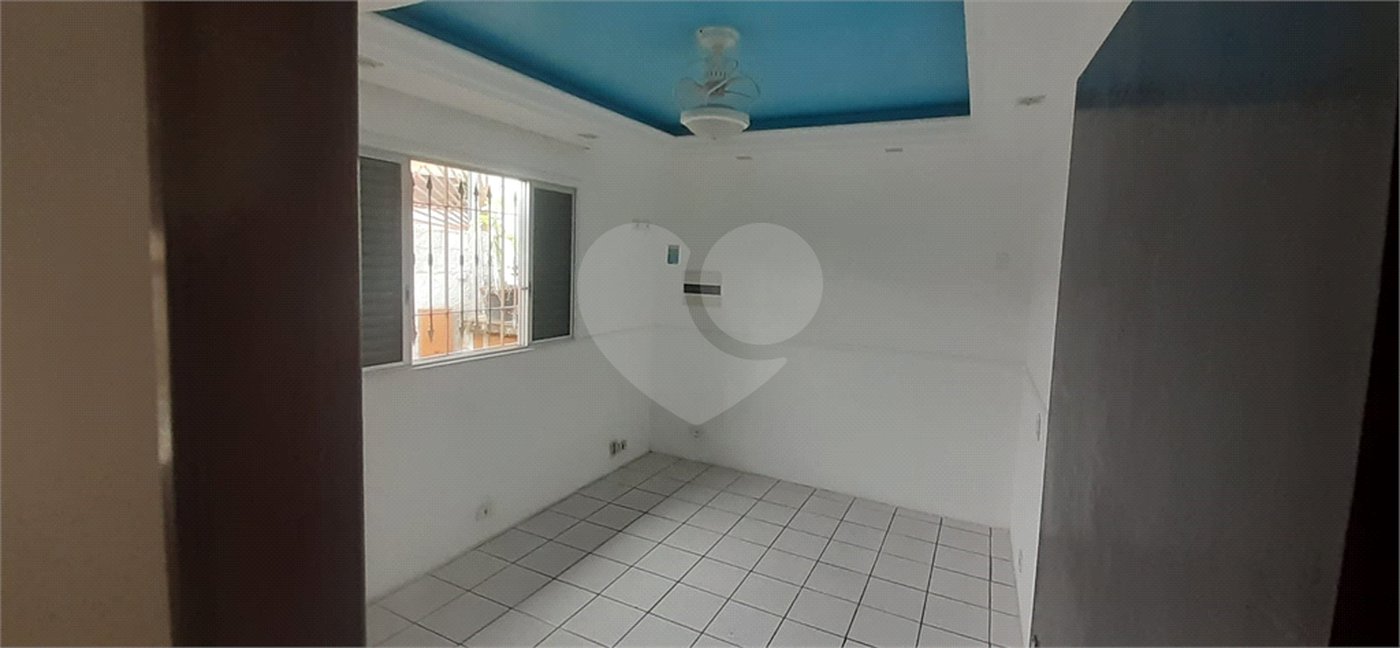 Casa à venda com 3 quartos, sendo 1 suíte, em Vila Gustavo, São Paulo, SP