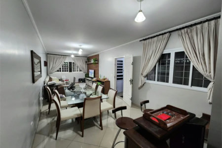 Sobrado à venda com 3 quartos, sendo 1 suíte,  em Jardim Ana Maria, São Paulo, SP