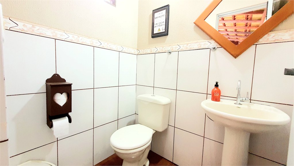 Casa de Vila à venda com 2 quartos, sendo 1 suíte,  em Residencial e Comercial Palmares, Ribeirão Preto, SP