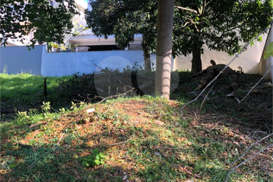 Terreno à venda em Horto, São Paulo, SP