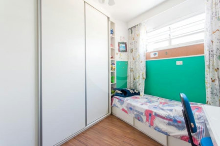 Apartamento à venda com 3 quartos, sendo 1 suíte, em Vila Mariana, São Paulo, SP