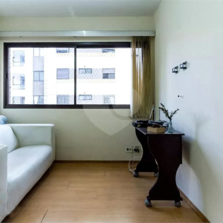 Apartamento à venda com 1 quarto em Indianópolis, São Paulo, SP