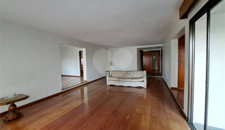 Apartamento à venda com 4 suítes em Campo Belo, São Paulo, SP