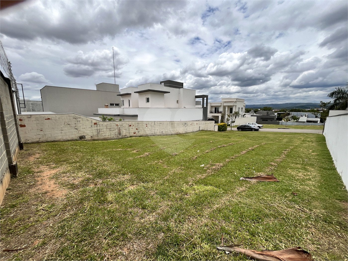 Terreno à venda no condomínio Alphaville Nova Esplanada 1, Votorantim - SP