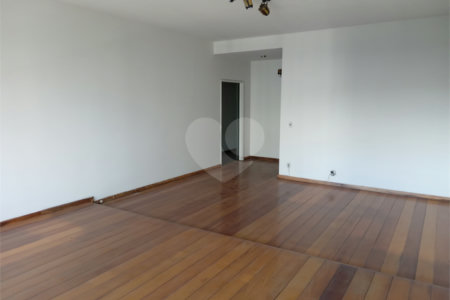 Apartamento à venda com 3 quartos, sendo 1 suíte,  em Tijuca, Rio de Janeiro, RJ