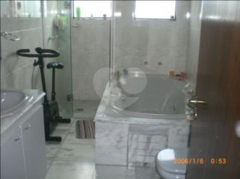 Sobrado à venda com 3 suítes em Vila Nova Cachoeirinha, São Paulo, SP
