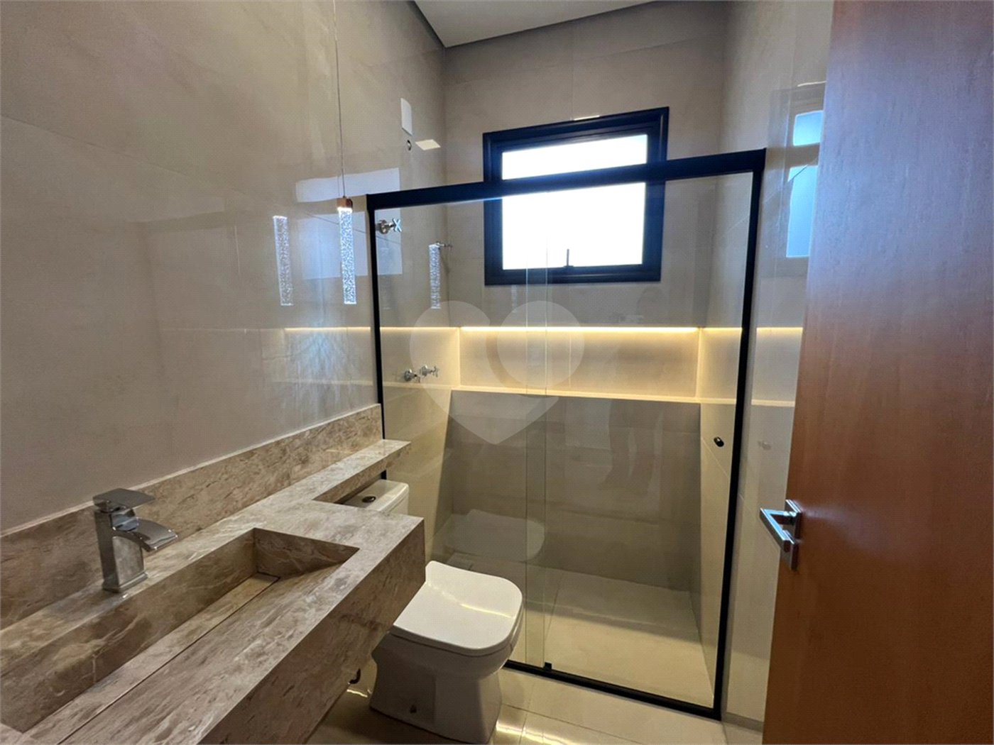 Casa à venda com 3 quartos, sendo 1 suíte,  em Jardim Residencial Villagio Ipanema I, Sorocaba, SP