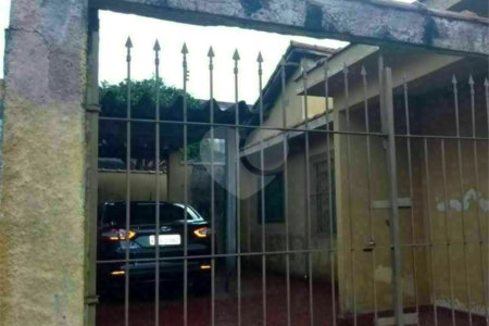 Casa à venda com 3 quartos em Jardim Indaiá, Poá, SP