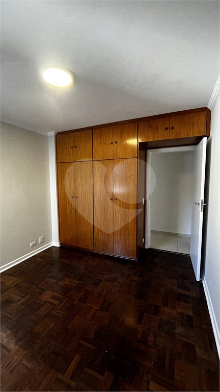 Apartamento à venda com 3 quartos em Vila Pompéia, São Paulo, SP