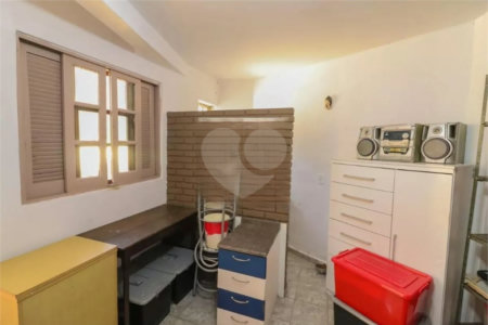 Sobrado à venda com 3 quartos, sendo 1 suíte,  em Jardim Bonfiglioli, São Paulo, SP