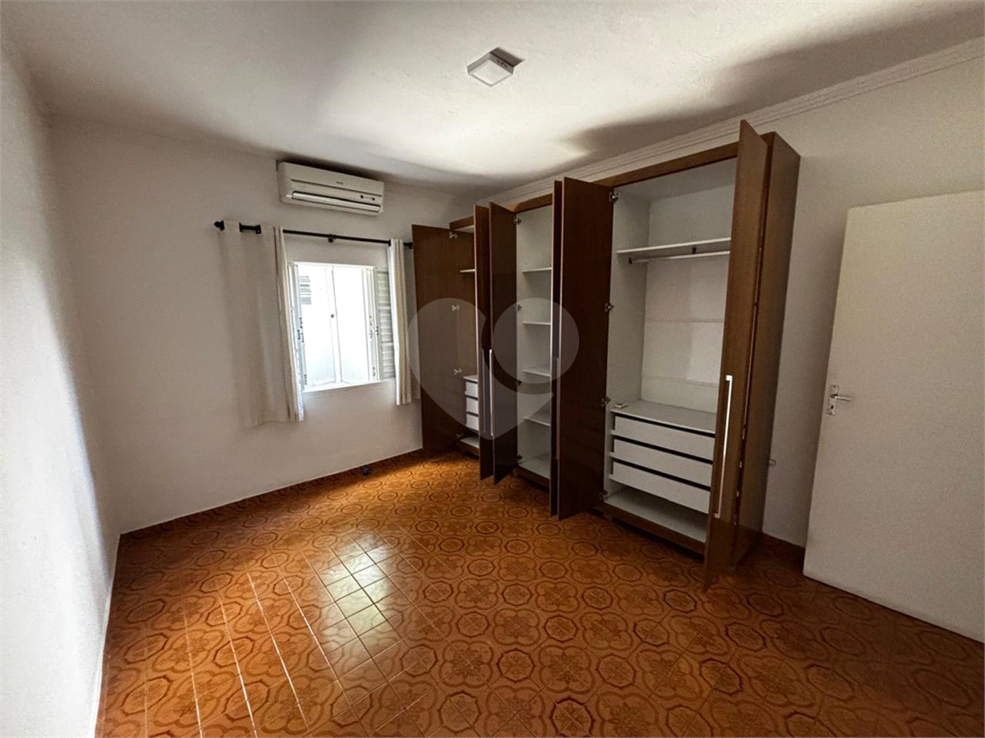 Casa à venda com 1 quarto em Jardim Independência, Salto, SP