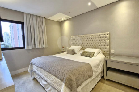 Apartamento à venda com 4 suítes em Moema, São Paulo, SP