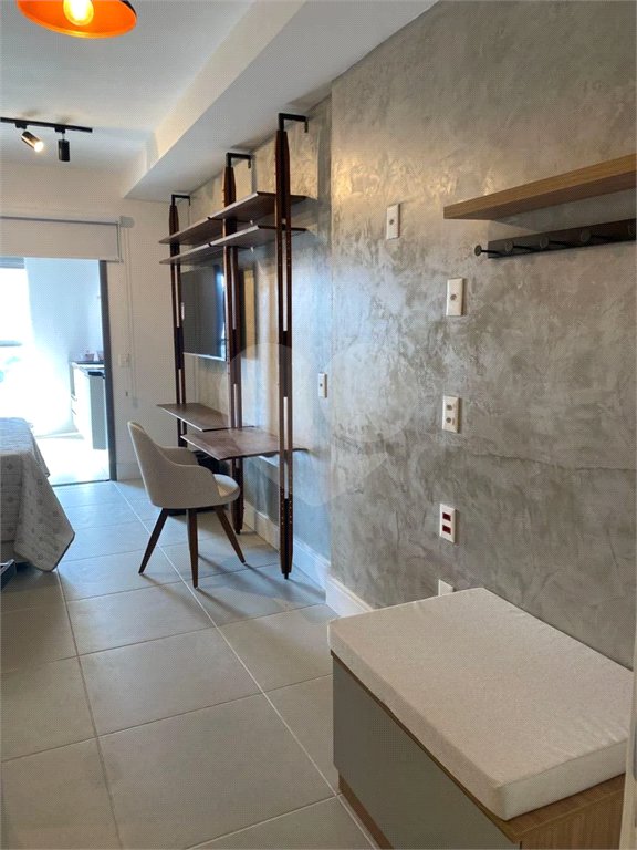 Apartamento à venda com 1 suíte em Jardim das Acácias, São Paulo, SP