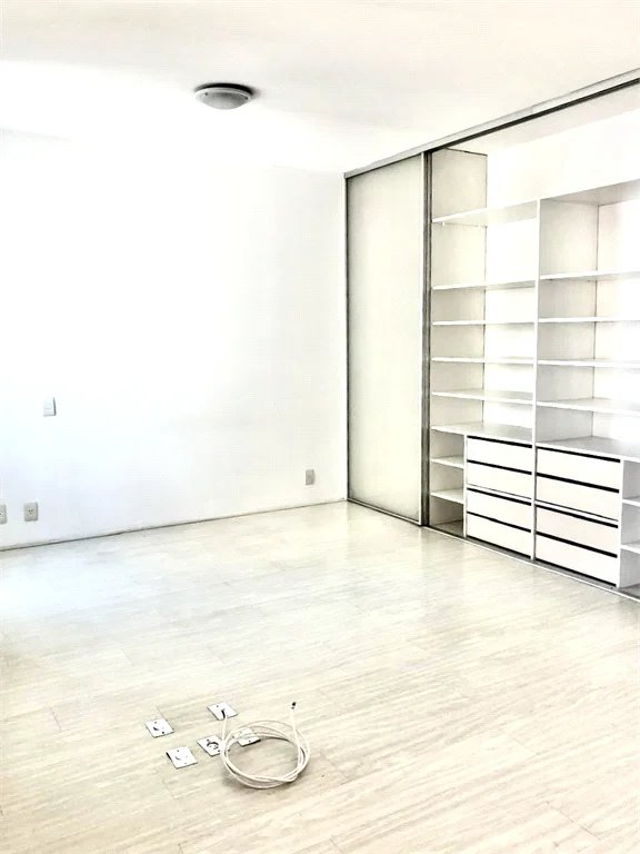 Apartamento à venda com 1 suíte em Pinheiros, São Paulo, SP