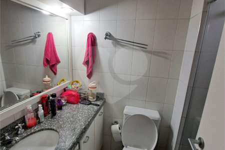 Apartamento à venda com 3 suítes em Sítio São José, Suzano, SP