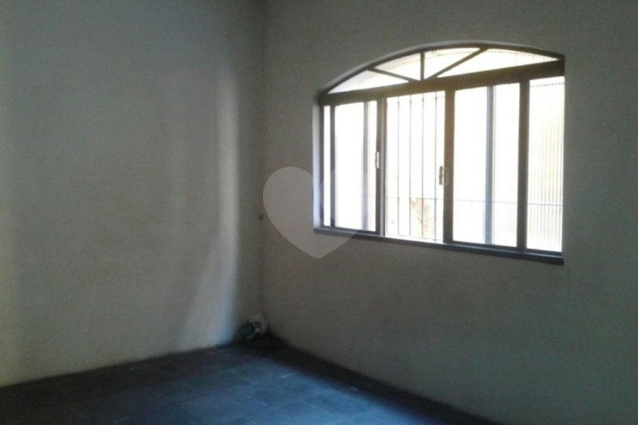 Sobrado à venda ou para alugar com 3 quartos, sendo 1 suíte,  em Horto, São Paulo, SP