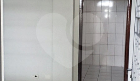 Sobrado à venda com 3 quartos em Vila Medeiros, São Paulo, SP