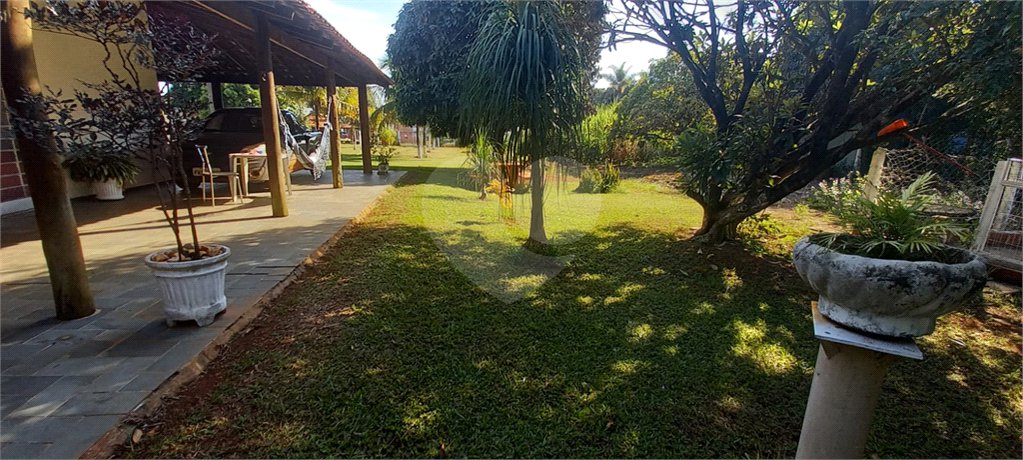 Chácara à venda com 3 quartos, sendo 2 suítes, em Recanto dos Nobres, Araraquara, SP
