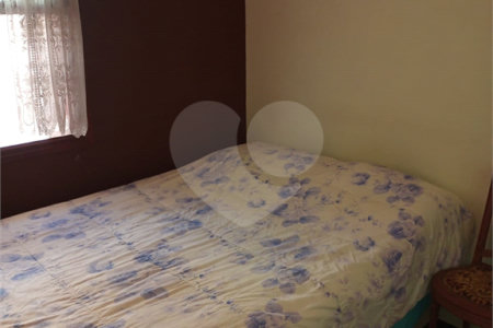 Sobrado à venda com 3 quartos em Jardim Colombo, São Paulo, SP