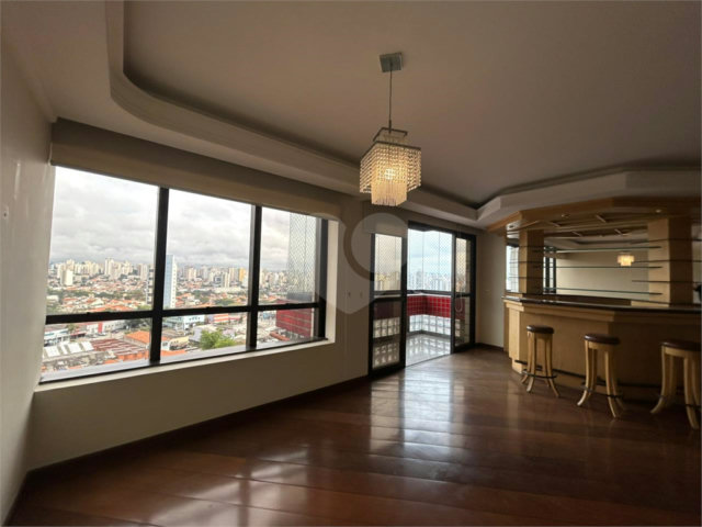 Apartamento à venda com 3 quartos, sendo 1 suíte,  em Vila Brasilina, São Paulo, SP