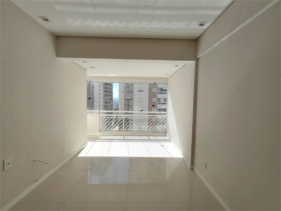 Apartamento à venda com 3 quartos, sendo 1 suíte,  em Vila Romana, São Paulo, SP