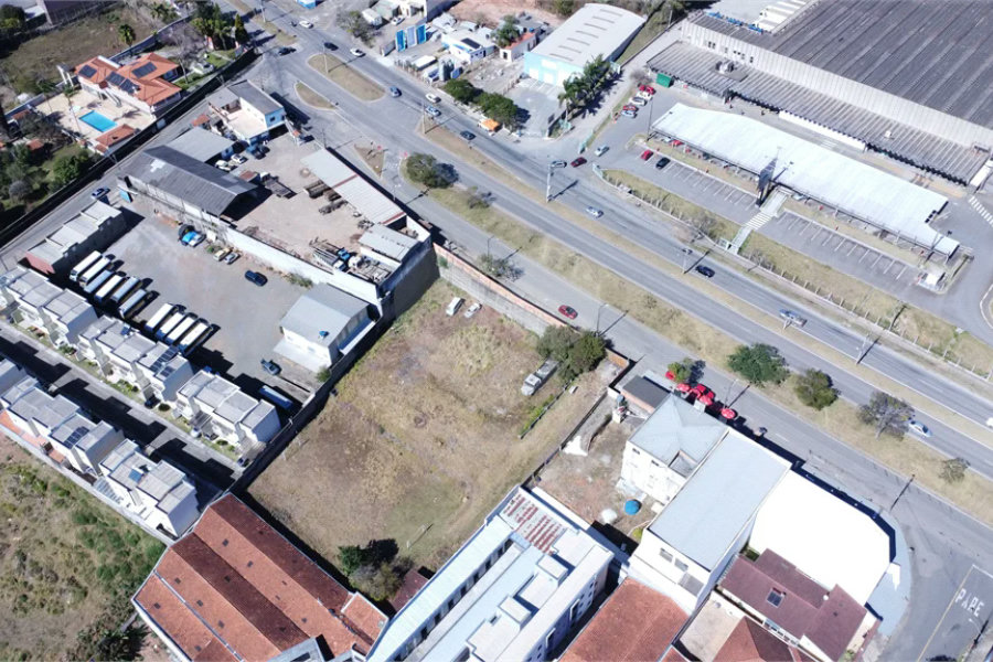 Terreno Plano para Construção ou Investimento – 3.200m² – Frente ao San Michel no bairro Campos Elíseos