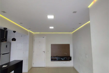 Apartamento à venda com 2 quartos em Jardim Esmeralda, São Paulo, SP
