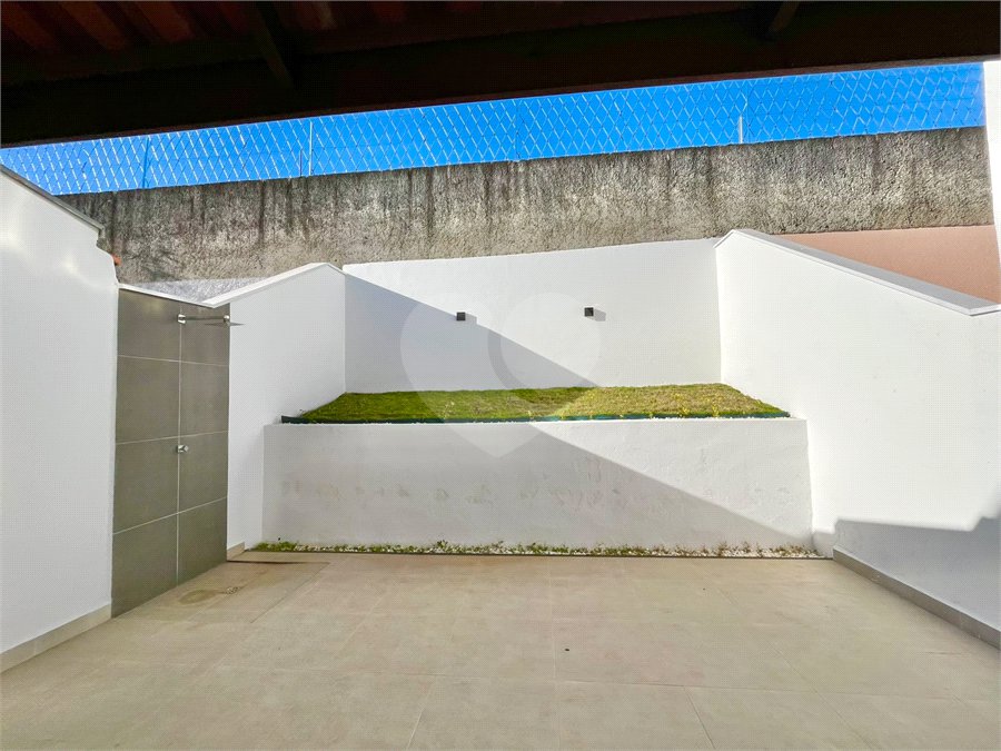 Casa à venda com 3 quartos no condomínio Residencial Villa Flora, Votorantim - SP