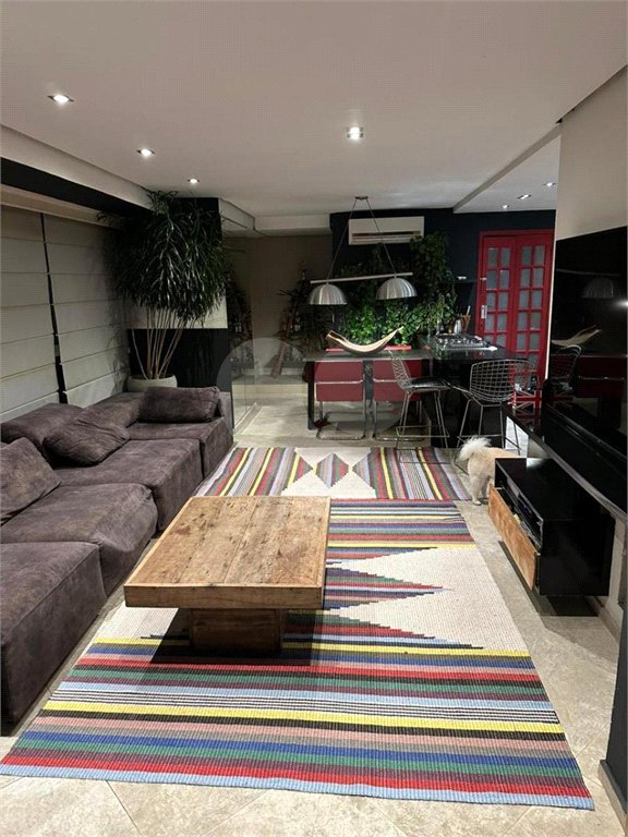 Cobertura à venda com 3 quartos, sendo 1 suíte,  em Vila Andrade, São Paulo, SP