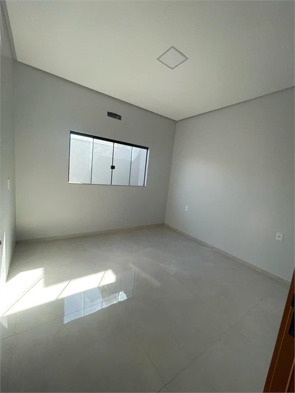 Casa à venda com 3 quartos, sendo 1 suíte, em Loteamento Jardim Europa, Balsas, MA