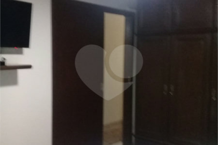 Casa Térrea à venda com 5 quartos, sendo 1 suíte, em Cosmos, Rio de Janeiro, RJ