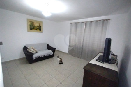 Sobrado à venda com 3 quartos, sendo 1 suíte, em Jardim Trussardi, São Paulo, SP