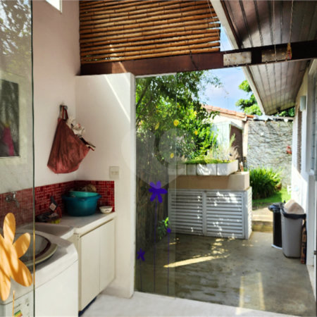 Casa à venda com 4 quartos, sendo 2 suítes,  no condomínio Vila Nova de Gaia, São Paulo - SP