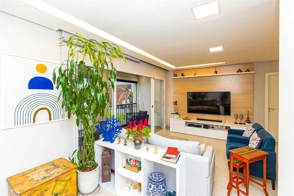 Apartamento à venda com 4 quartos, sendo 1 suíte, em Jardim Monte Kemel, São Paulo, SP
